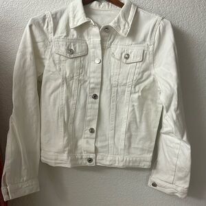 White jean jacket, never worn size small